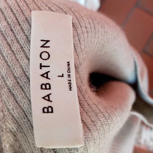 Babaton Aritzia Kitano open back sweater grey L - Picture 7 of 9